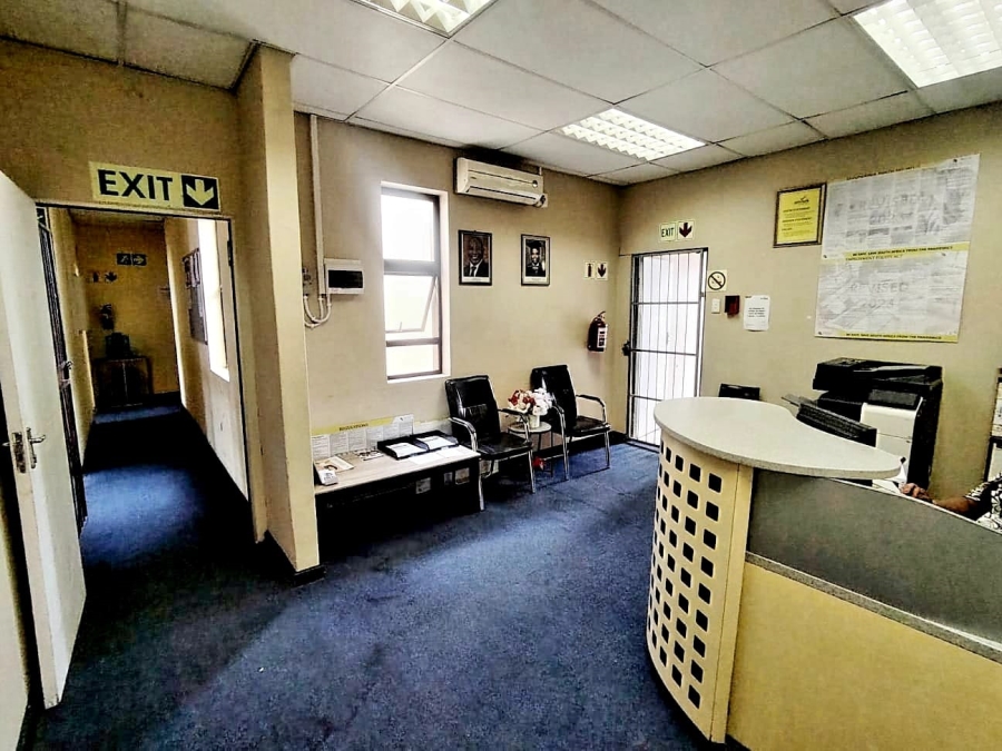 Commercial Property for Sale in Southernwood Eastern Cape